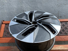 Laden Sie das Bild in den Galerie-Viewer, 1x Alufelge 19 Zoll 8.0" 5x112 45ET 11A601025M Mg Rim Wheel FEL7153333861il