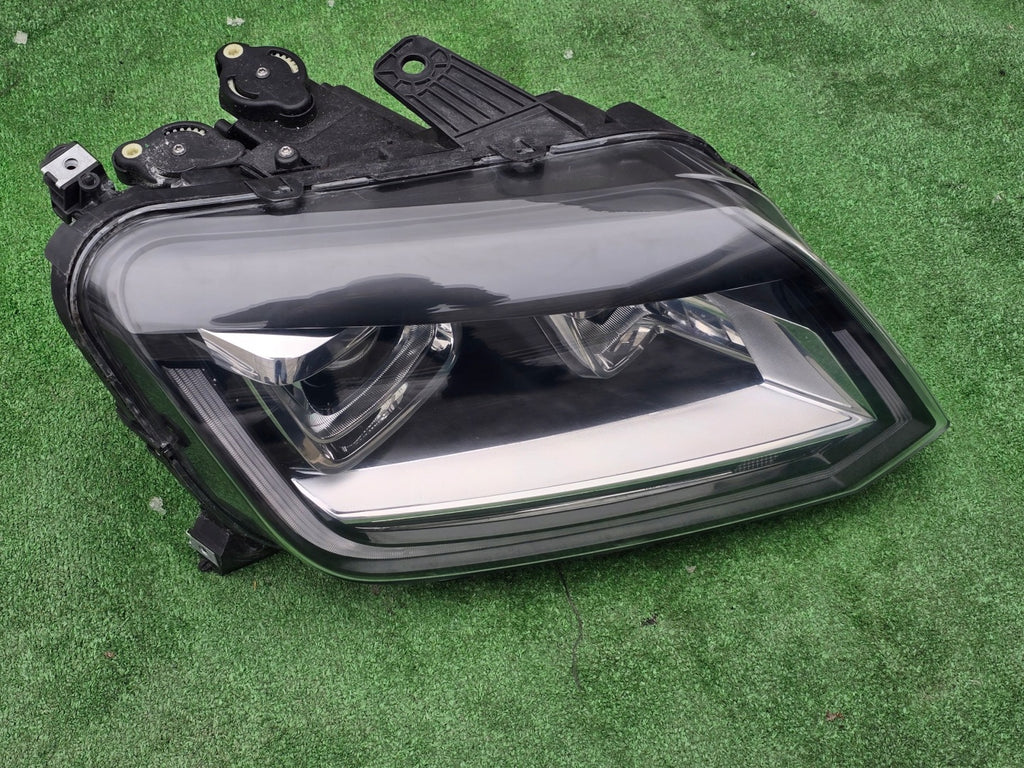 Frontscheinwerfer VW Amarok 2H3941032B Rechts Scheinwerfer Headlight SCH2775757062ah