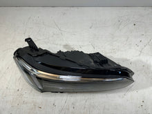 Laden Sie das Bild in den Galerie-Viewer, Frontscheinwerfer Honda Civic I 100-8F06 LED FALSE Scheinwerfer Headlight SCH1346812375jn
