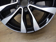 Load image into Gallery viewer, 1x Alufelge 17 Zoll 7.0&quot; 5x112 44 5ET A2064016000 Mercedes-Benz W206 Rim Wheel