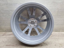 Laden Sie das Bild in den Galerie-Viewer, 1x Alufelge 20 Zoll 5x112 80A071490C Audi Q5 Rim Wheel FEL8735764511nb