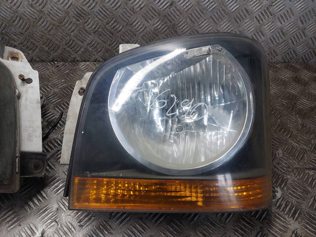Frontscheinwerfer Kia Bongo 0K6B051020 Ein Stück (Rechts oder Links) Headlight