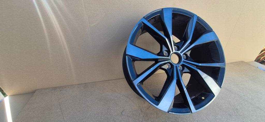 1x Alufelge 19 Zoll 8.0" 5x112 47ET 2GA601025AK VW T-Roc Rim Wheel FEL5524493383vh