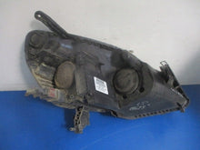 Laden Sie das Bild in den Galerie-Viewer, Frontscheinwerfer Opel Zafira B 24451052LH Links Scheinwerfer Headlight