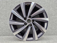 Laden Sie das Bild in den Galerie-Viewer, 1x Alufelge 18 Zoll 7.5&quot; 5x112 48ET 5E3601025AG Skoda Octavia Iv Rim Wheel