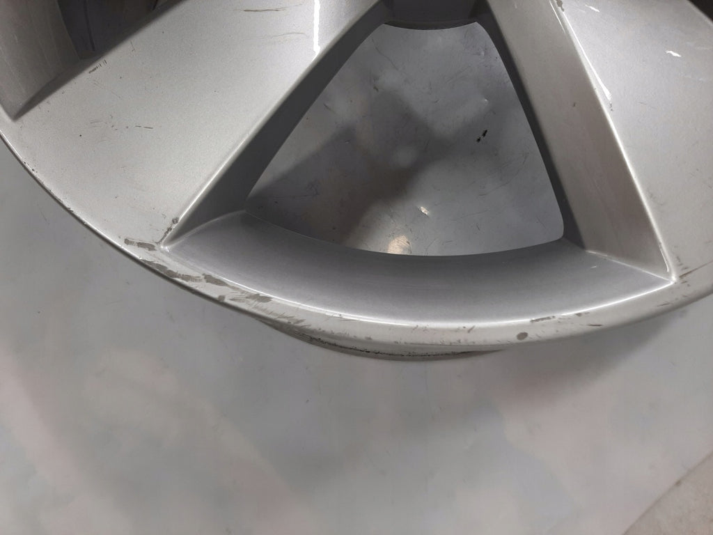 1x Alufelge 17 Zoll 7.0" 5x100 46ET Glanz Silber 5JA601025 Skoda Fabia Rapid