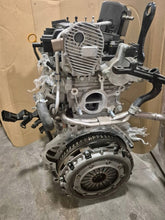 Load image into Gallery viewer, Motor Kia Xceed G4LH 1.5 T-GDI 160PS 118kW 2021 Benzin Engine Unkomplett MOT7148531410gr