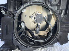 Load image into Gallery viewer, Frontscheinwerfer VW Tiguan 5NB941006B Rechts Scheinwerfer Headlight SCH8277647922mu