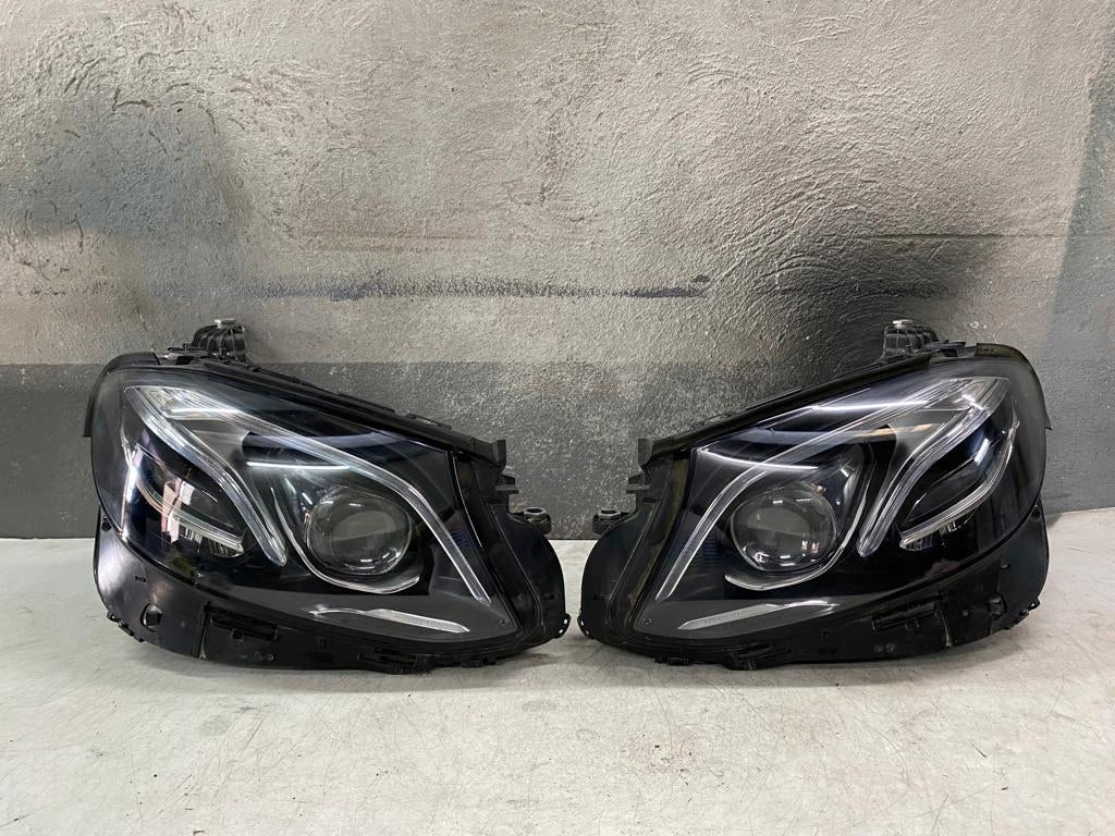 Frontscheinwerfer Mercedes-Benz A2139066504 A2139066604 LED Rechts oder Links