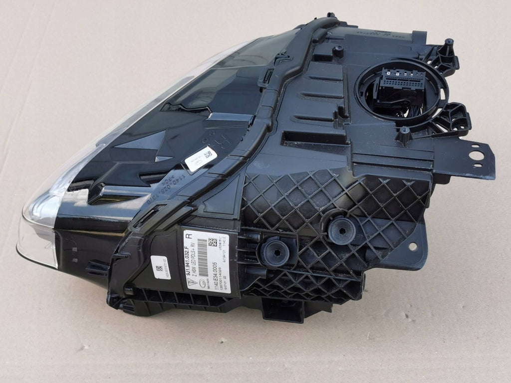 Frontscheinwerfer Porsche Taycan 9J1941032F-BAX Rechts Scheinwerfer Headlight SCH3860875382ha