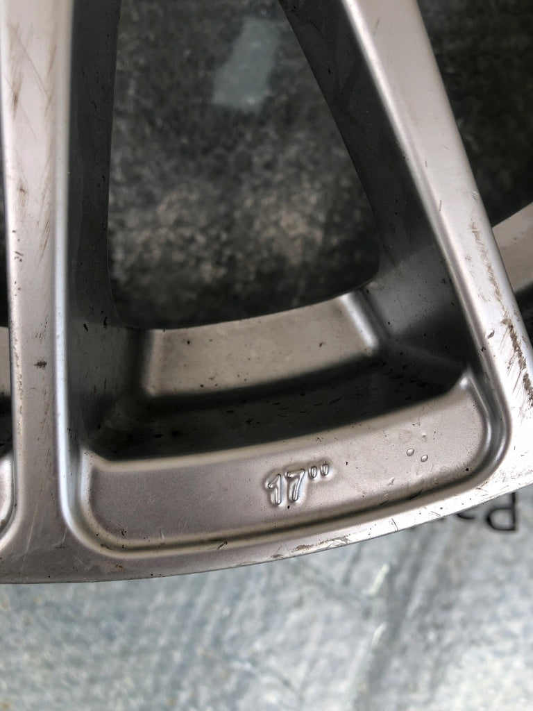 1x Alufelge 17 Zoll 9.0" 35ET JR11179053573BF Rim Wheel