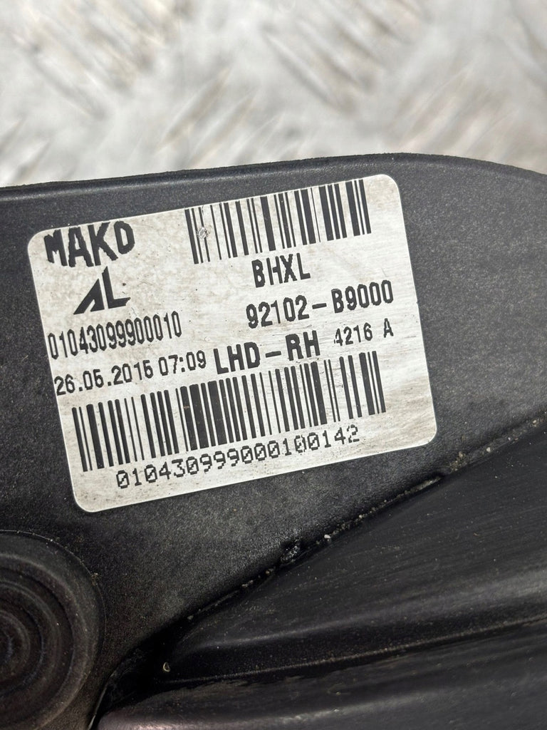 Frontscheinwerfer Hyundai I10 92102B9000 Rechts Scheinwerfer Headlight