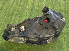 Laden Sie das Bild in den Galerie-Viewer, Frontscheinwerfer Audi A3 8V0941006 Rechts Scheinwerfer Headlight SCH6437562286ul