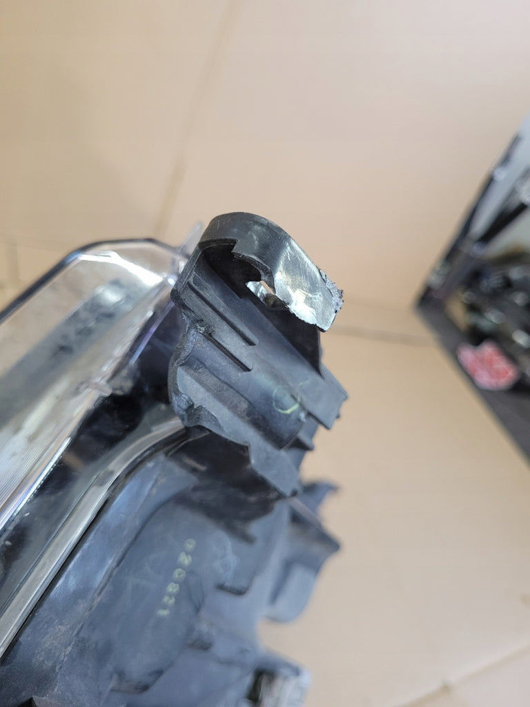 Frontscheinwerfer Toyota Hilux VIII OK-183 LED Rechts Scheinwerfer Headlight SCH5984258716fq