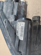 Load image into Gallery viewer, Frontscheinwerfer VW Passat B7 3AB941752 Rechts Scheinwerfer Headlight SCH7320867545gx