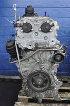 Load image into Gallery viewer, Motor Mercedes-Benz Cla X117 270910 1.6 CGI 122PS 90kW 107TKm Benzin Unkomplett