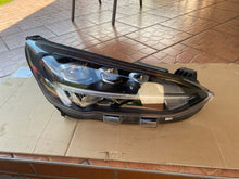 Laden Sie das Bild in den Galerie-Viewer, Frontscheinwerfer Ford Focus JX7B-13E014-CE FULL LED Rechts Headlight