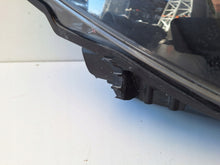 Load image into Gallery viewer, Frontscheinwerfer Toyota Yaris Rechts Scheinwerfer Headlight