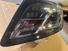 Load image into Gallery viewer, Frontscheinwerfer Audi Q5 8R0941029AF Xenon Links Scheinwerfer Headlight