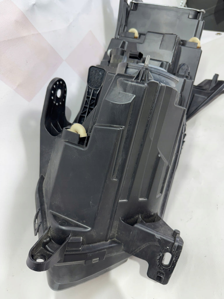 Frontscheinwerfer Dacia Sandero III Logan Jogger 260107920R Rechts Headlight SCH2873897522ow
