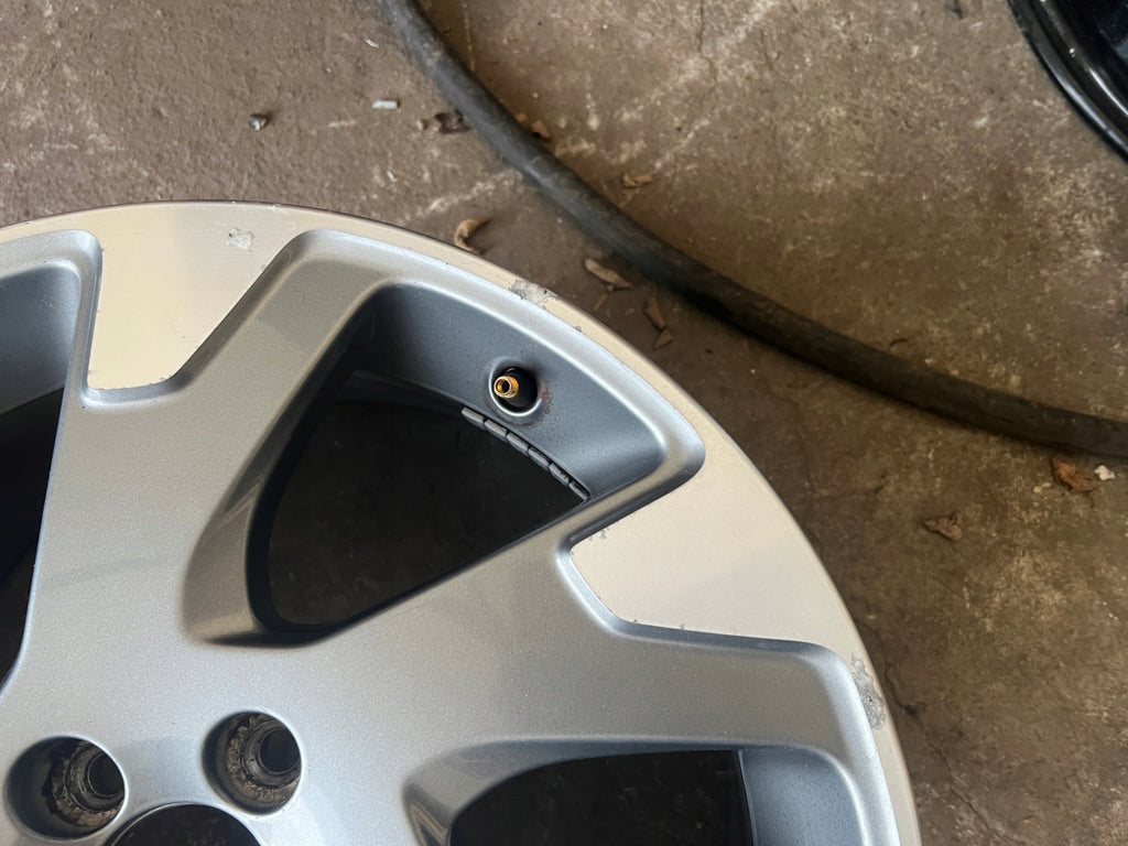 1x Alufelge 18 Zoll 8.0" 5x108 55ET Glanz Grau 31323381 Volvo Rim Wheel FEL3173240352pi