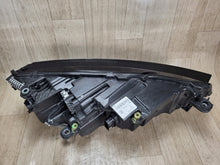Laden Sie das Bild in den Galerie-Viewer, Frontscheinwerfer Skoda Octavia IV 5E4941035 992941572AH Full LED Links SCH9599464417ys
