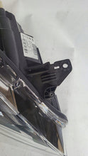 Laden Sie das Bild in den Galerie-Viewer, Frontscheinwerfer Renault Clio I 260100274R Full LED Rechts Headlight SCH2029113957jk
