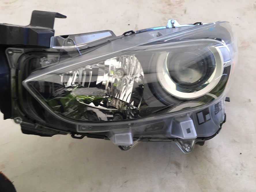 Frontscheinwerfer Mazda 3 BACS-51040 Links Scheinwerfer Headlight