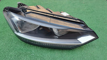 Load image into Gallery viewer, Frontscheinwerfer VW Touran 5TB941006A Halogen Rechts Scheinwerfer Headlight