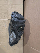 Load image into Gallery viewer, Frontscheinwerfer Audi A4 B7 8E0941003AM Links Scheinwerfer Headlight SCH7381265654jj