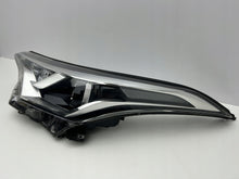 Laden Sie das Bild in den Galerie-Viewer, Frontscheinwerfer Toyota Chr 81150-F4031 LED Links Scheinwerfer Headlight