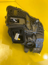 Laden Sie das Bild in den Galerie-Viewer, Frontscheinwerfer Mercedes-Benz W205 A2059061506 Full LED Links Headlight SCH2707543926it