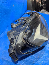 Laden Sie das Bild in den Galerie-Viewer, Frontscheinwerfer Audi A1 82A941034B Rechts Scheinwerfer Headlight SCH2085093129jv