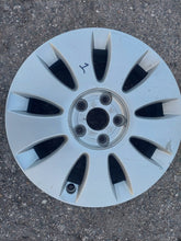 Load image into Gallery viewer, 1x Alufelge 16 Zoll 6.5" 5x112 50ET Glanz Silber 8P0601025AA Audi B6 B7 FEL4032186513zw