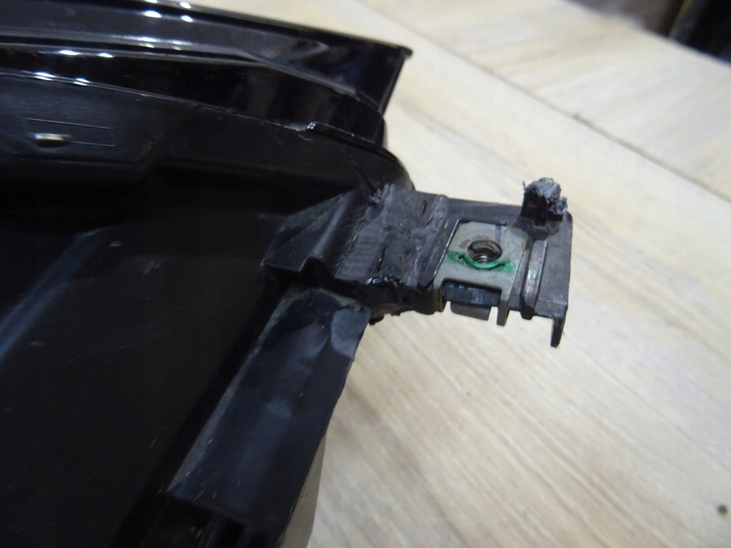 Frontscheinwerfer Tesla Model 3 1514952-00-D FALSE Scheinwerfer Headlight SCH3956371544fx