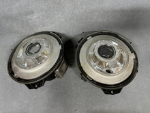 Load image into Gallery viewer, Frontscheinwerfer BMW W463 Xenon Ein Satz Scheinwerfer Headlight SCH8582756990lb