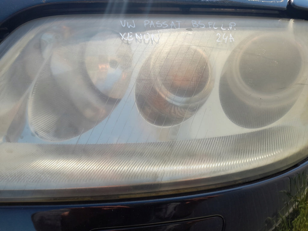 Frontscheinwerfer VW Passat Links Scheinwerfer Headlight