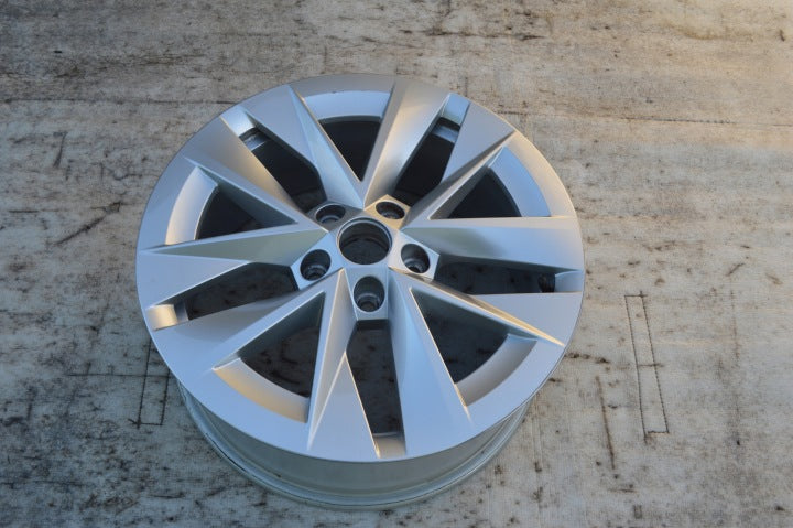1x Alufelge 17 Zoll 7.0" 5x112 46ET Glanz Silber 5E3601025E Skoda Octavia 5e3 Iv FEL1091012852mh