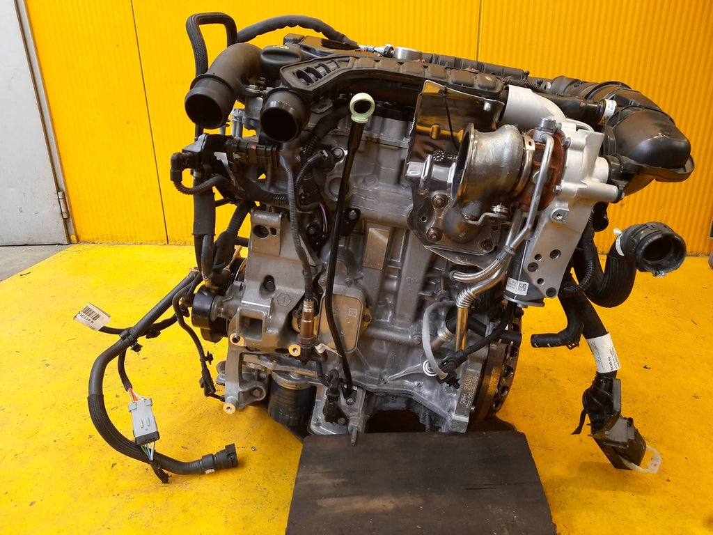 Motor Peugeot 3008 10TMA6 1.2 THP Benzin Engine Komplett