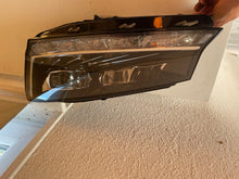 Laden Sie das Bild in den Galerie-Viewer, Frontscheinwerfer Skoda Fabia III 6V1941015F Full LED Links Headlight