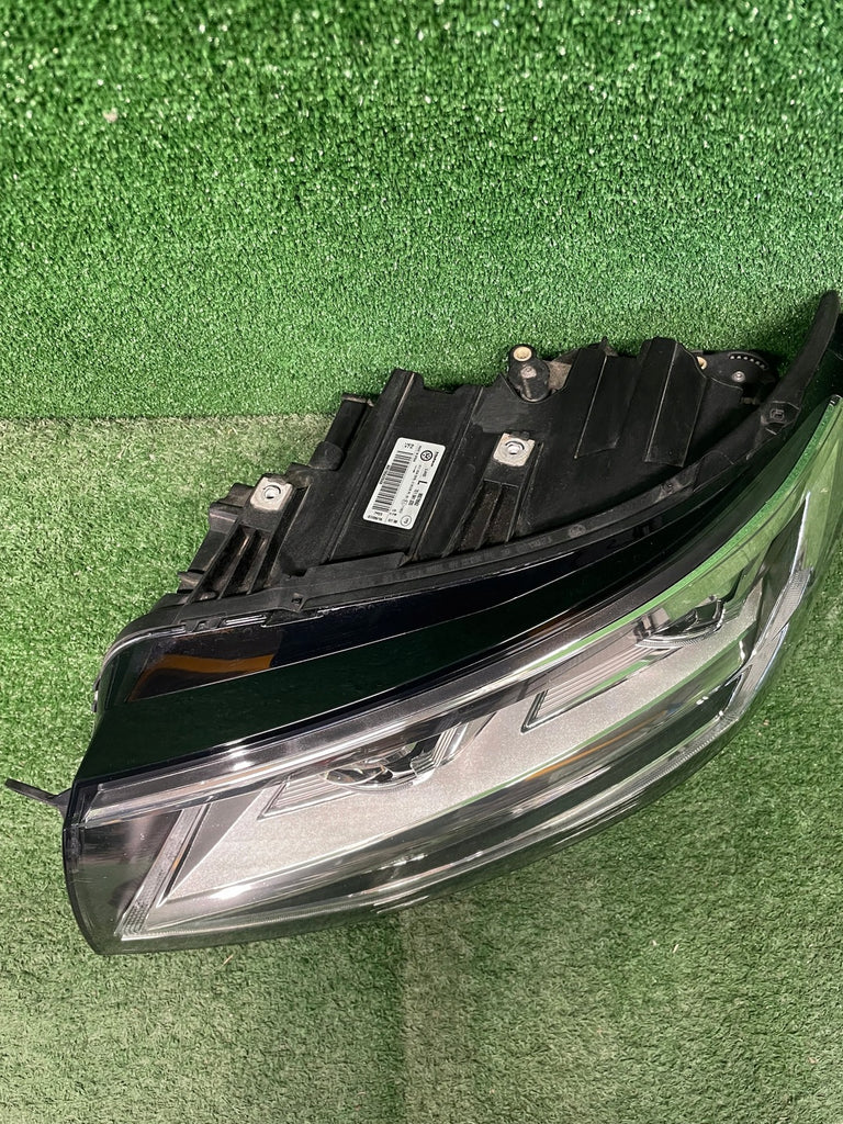 Frontscheinwerfer VW Multivan Transporter 7E1941035 Full LED Links Headlight SCH2475369063sn