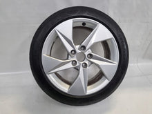 Laden Sie das Bild in den Galerie-Viewer, 1x Alufelge 16 Zoll 8.0" 5x112 46ET Silber 8Y0601025A Audi A3 Rim Wheel FEL3429164646px