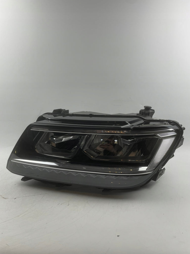 Frontscheinwerfer VW Tiguan 5NB941035D Full LED Links Scheinwerfer Headlight SCH2083722126va