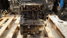 Laden Sie das Bild in den Galerie-Viewer, Motor Renault I K9KB608 K9KS8320 1.5 DCI 12TKm Diesel Engine Unkomplett