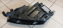 Load image into Gallery viewer, Frontscheinwerfer Skoda Octavia IV Rechts Scheinwerfer Headlight SCH3050660418pu