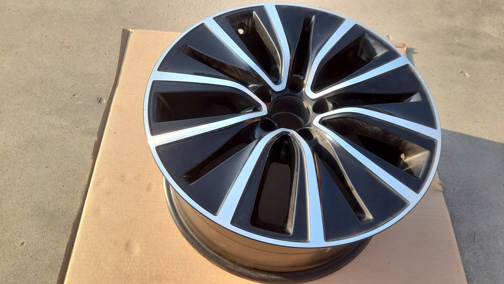 1x Alufelge 18 Zoll 9.0" 5x112 A2574013300 Mercedes-Benz Cls Rim Wheel FEL6501121044ub
