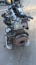 Laden Sie das Bild in den Galerie-Viewer, Motor Hyundai Ix35 D4HA 2.0 CRDI Diesel Engine Unkomplett