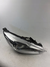 Laden Sie das Bild in den Galerie-Viewer, Frontscheinwerfer Ford Focus III F1EB-13W029-AFA Rechts Scheinwerfer Headlight SCH3526383692ne