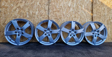 Laden Sie das Bild in den Galerie-Viewer, 4x Alufelge 17 Zoll 7.0" 5x112 39ET Glanz Silber KBA50787 Rim Wheel FEL4321672747rq