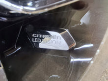 Laden Sie das Bild in den Galerie-Viewer, Frontscheinwerfer Citroën C3 III 9836161580 Full LED Rechts Headlight